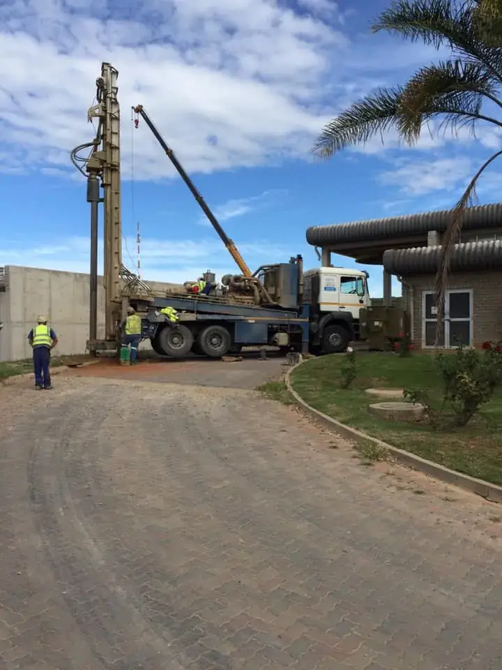 Borehole Drilling PE - Shopping Center 4